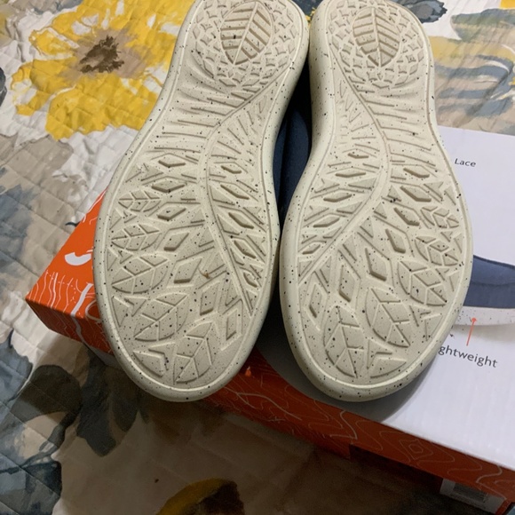 J Sport ladies shoes - Picture 3 of 5